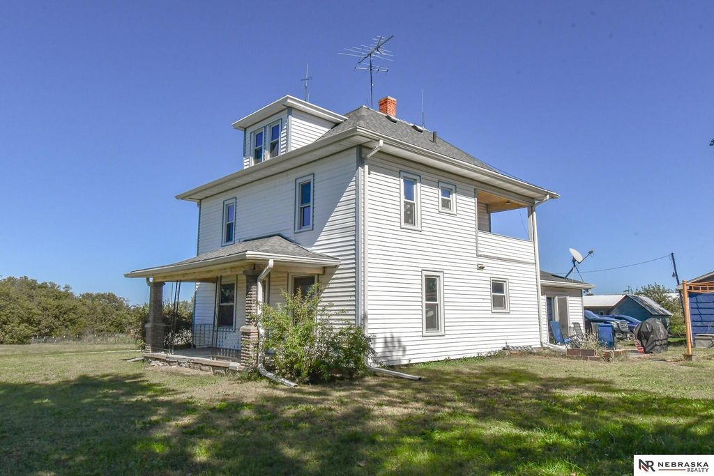 72912 608 Avenue, Sterling