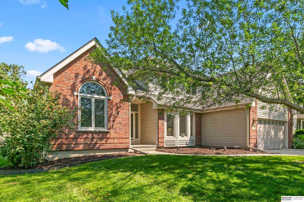 13734 Hillsborough Drive, Omaha