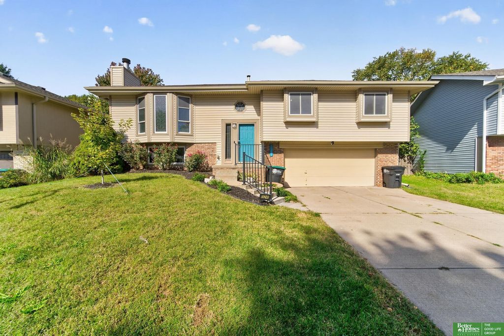 15240 Pasadena Avenue, Omaha
