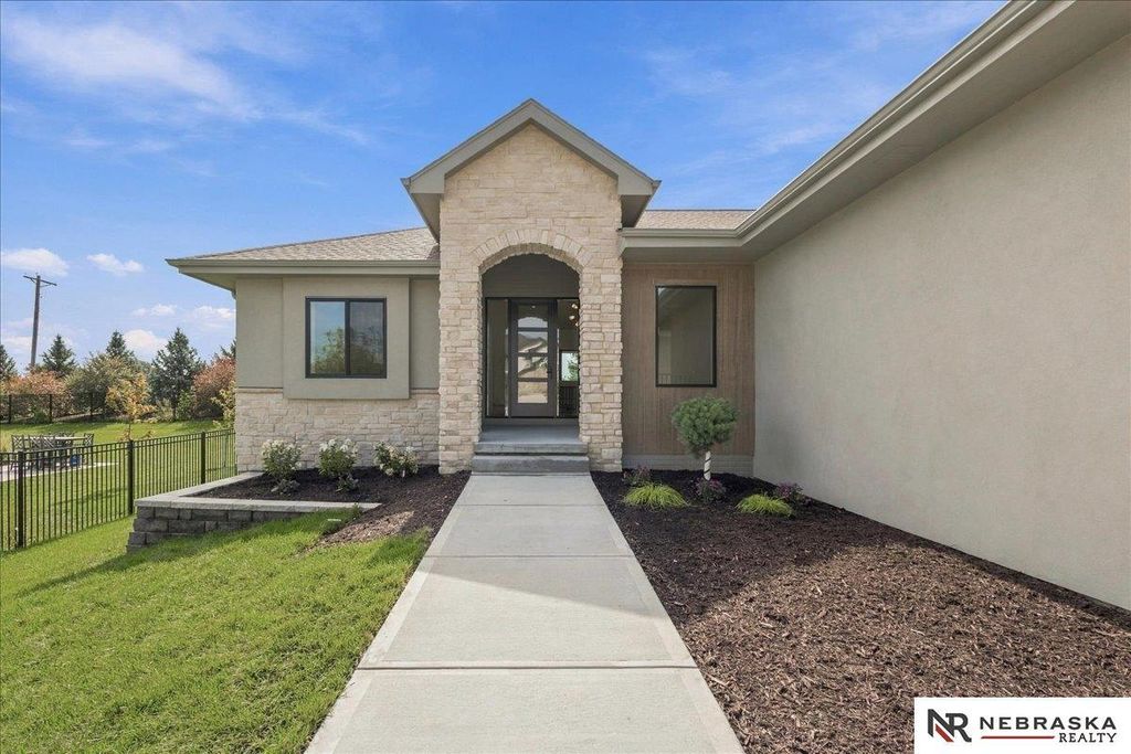 21007 E Street, Omaha