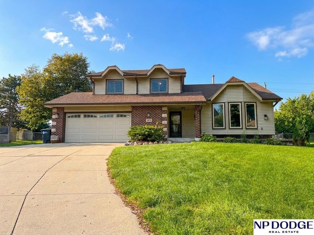 4604 S 154th Avenue Circle, Omaha