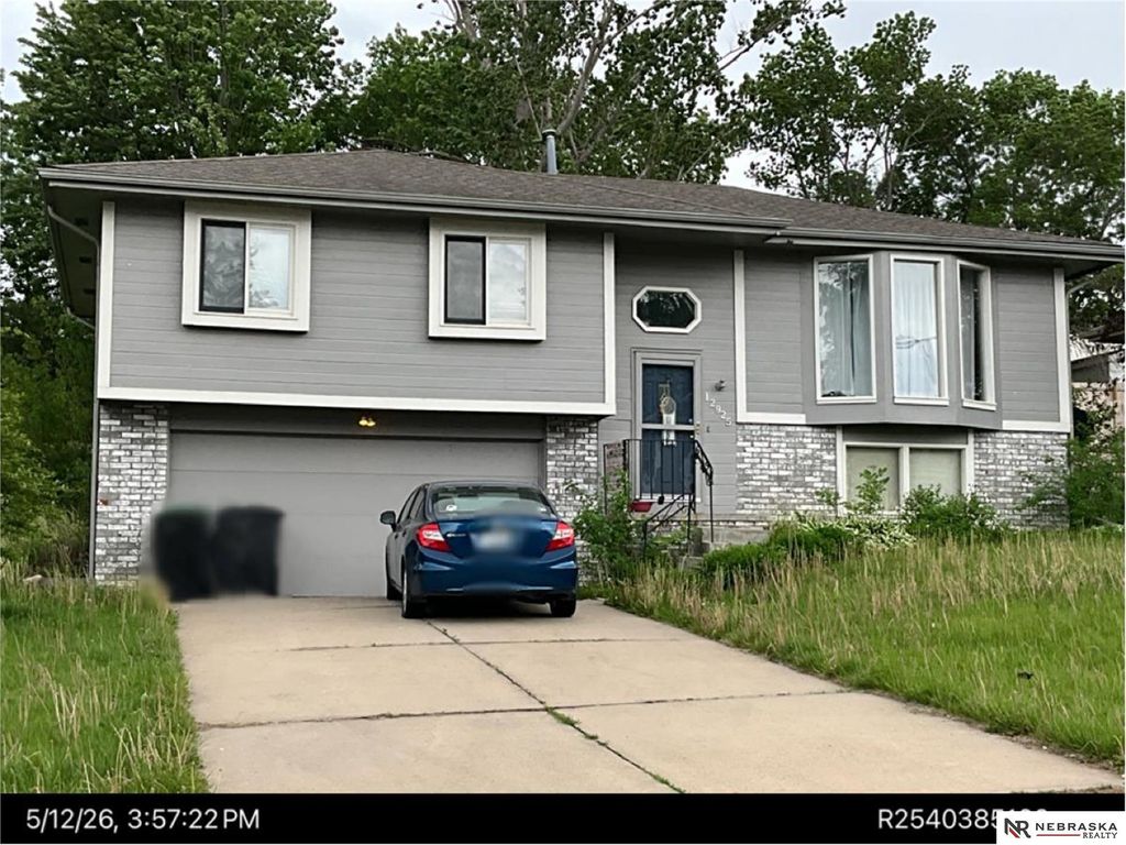 12925 Laurel Avenue, Omaha