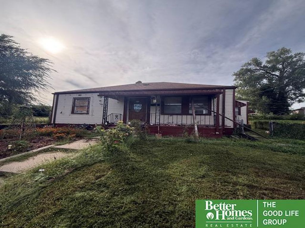 6225 Campbell Avenue, Omaha