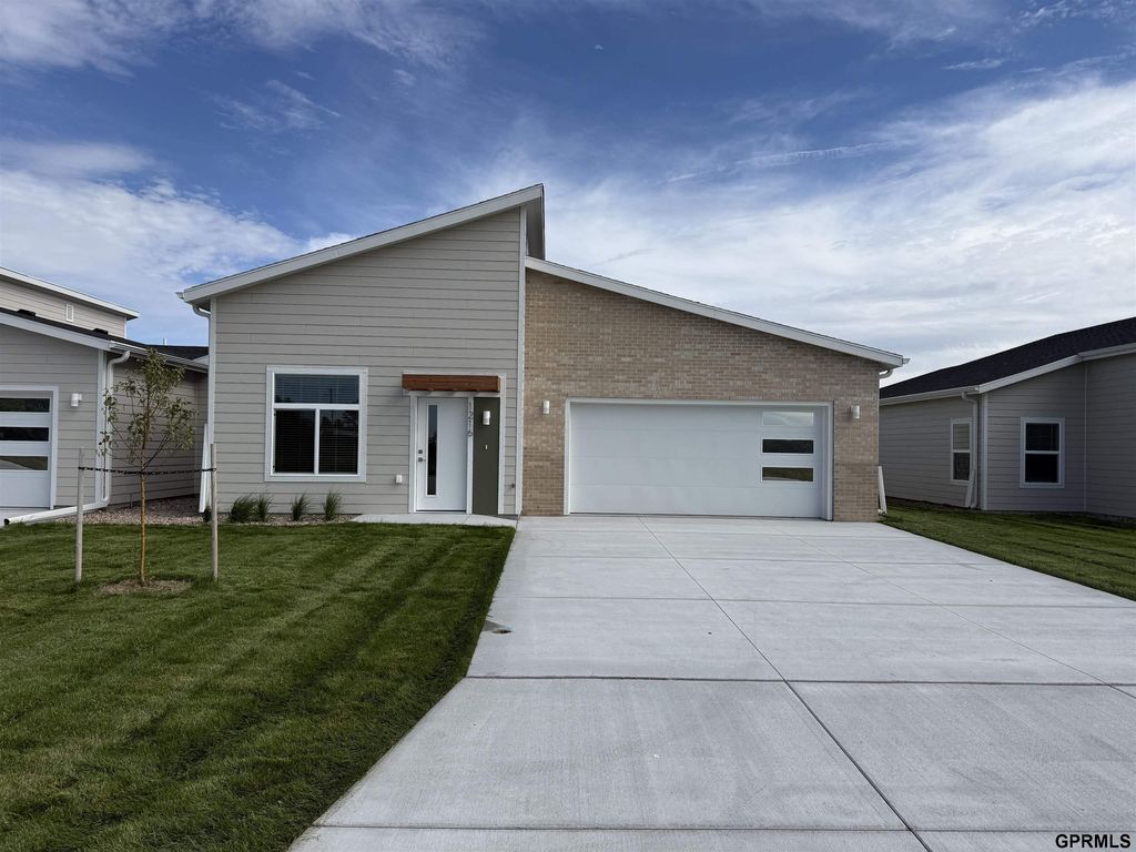 1216 Wycoff Drive, Lexington