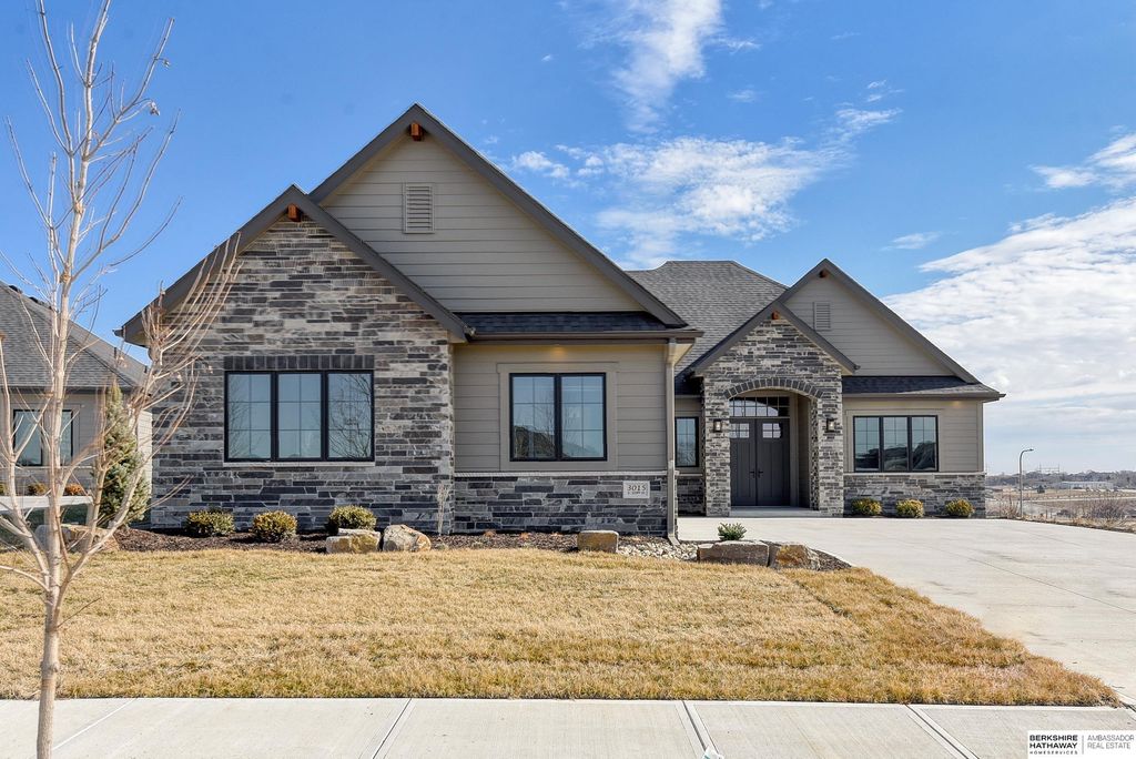 3111 S 209th Street, Elkhorn