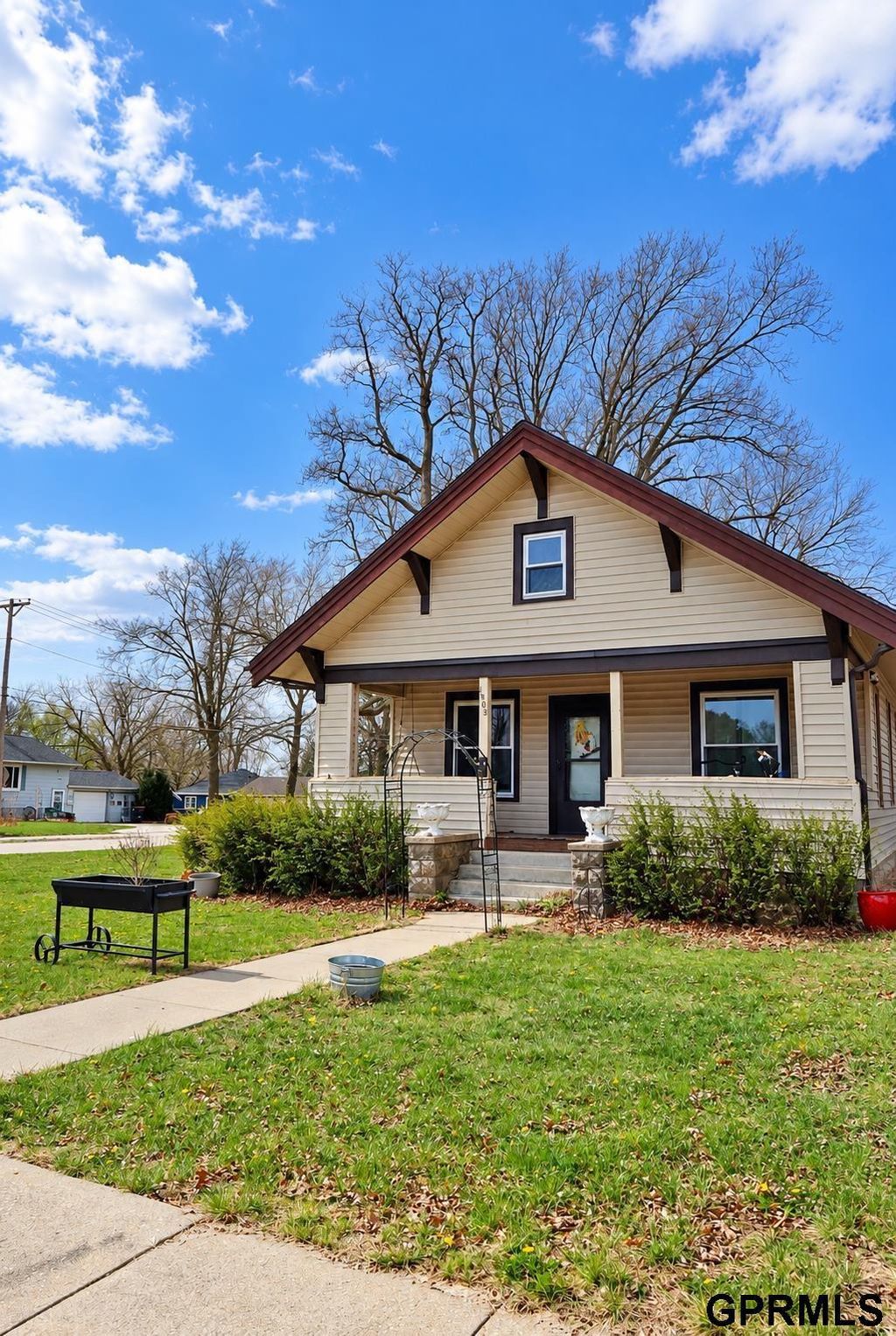 1003 N 14th Street, Beatrice