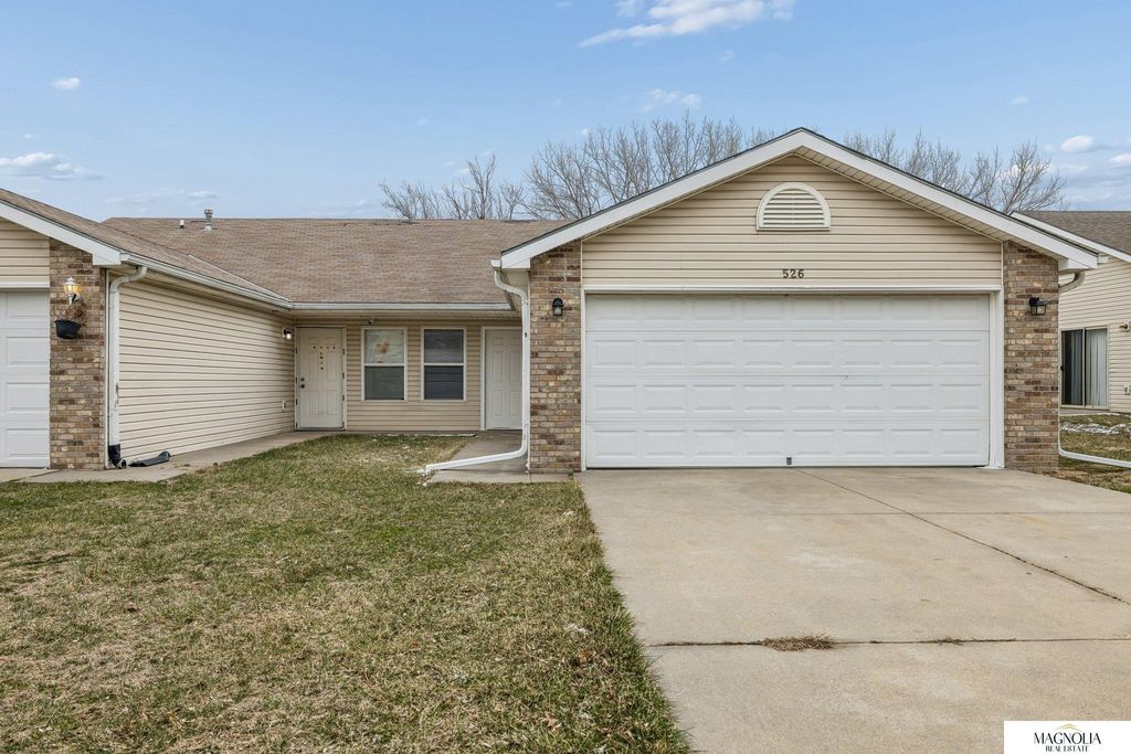 526 Lamont Drive, Lincoln