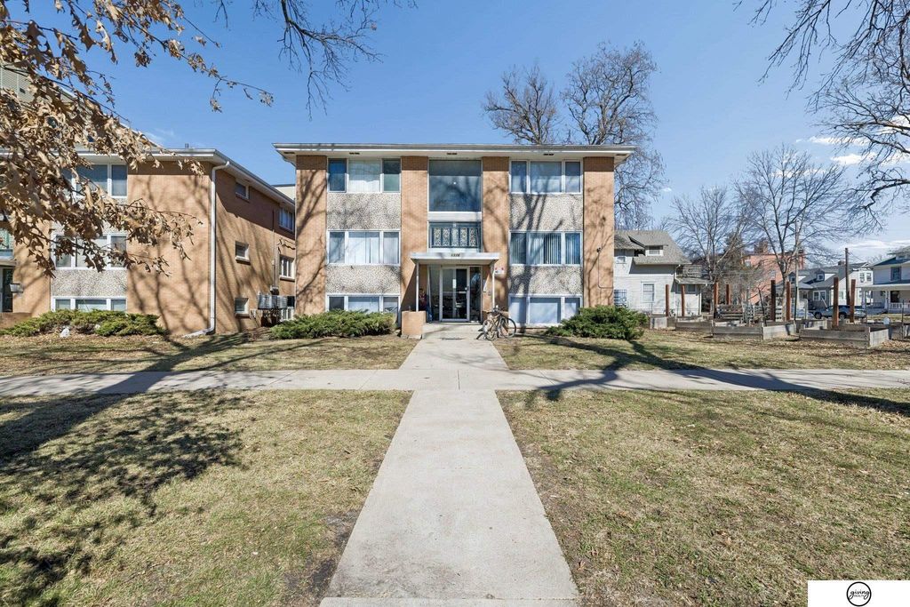 1336 D Street, Lincoln