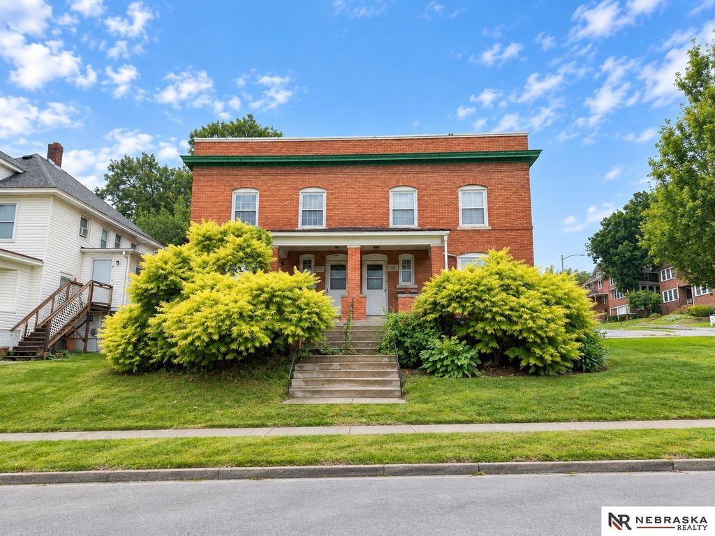 604 S 35th Street, Omaha