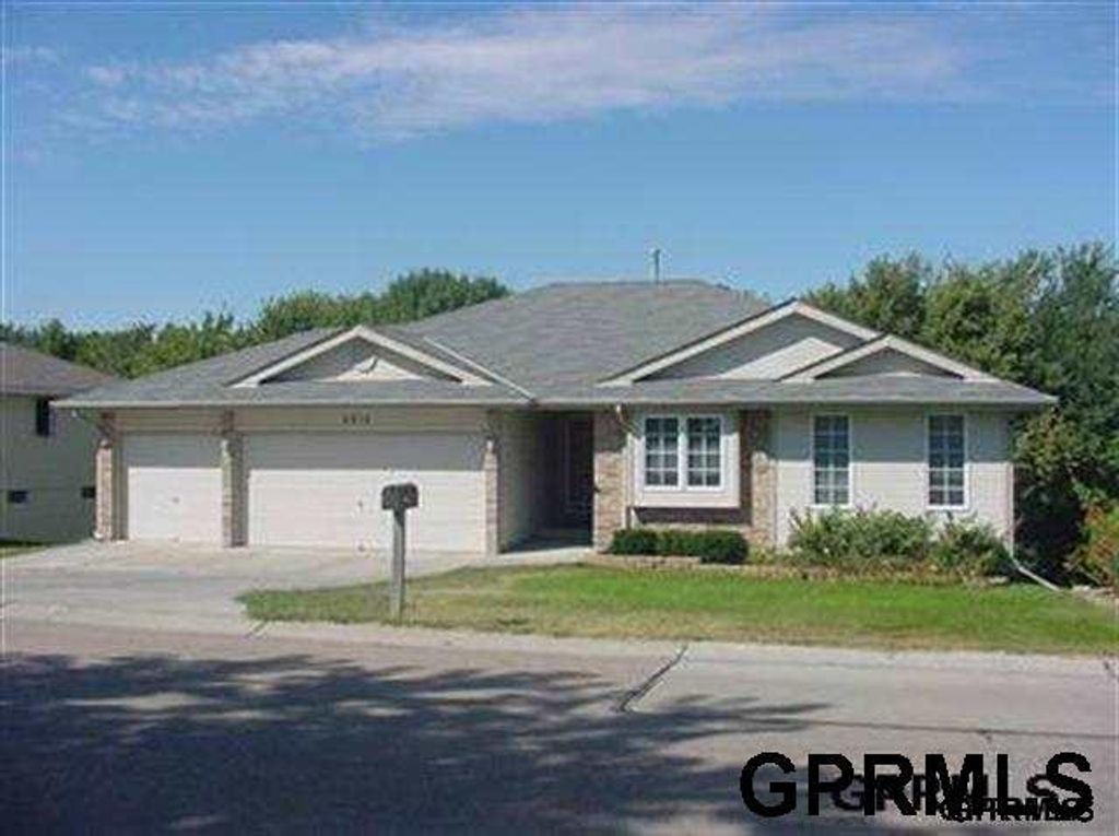 4014 Buccaneer Boulevard, Plattsmouth