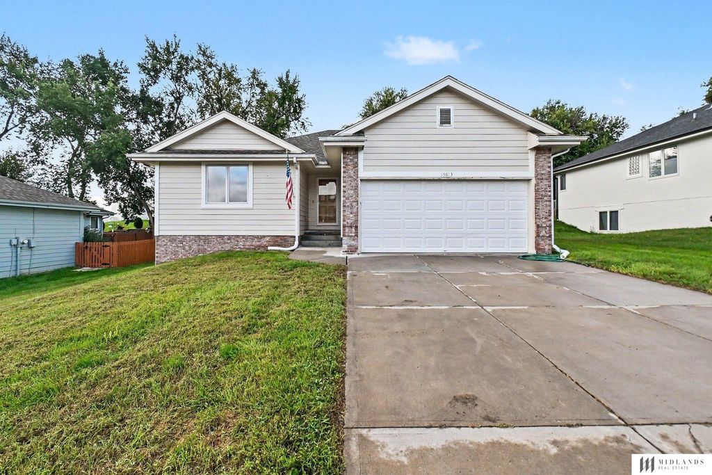 15613 Timberlane Drive, Omaha