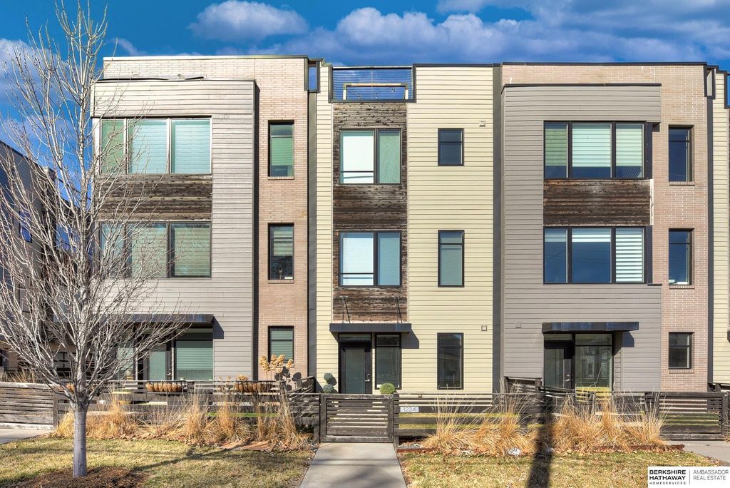 1234 S 10 Street, Omaha