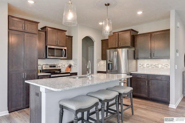 Photo of Listing #22423182