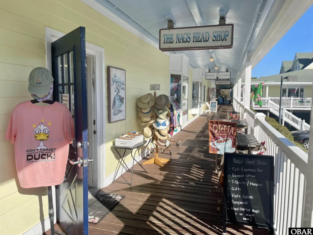 1171 Duck Road, Duck