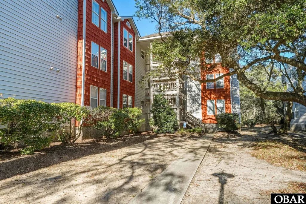 700 W First Street Unit J-11, Kill Devil Hills