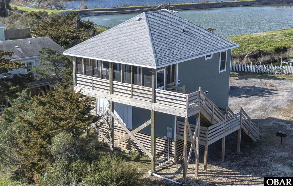 40166 Westerly Lane, Avon