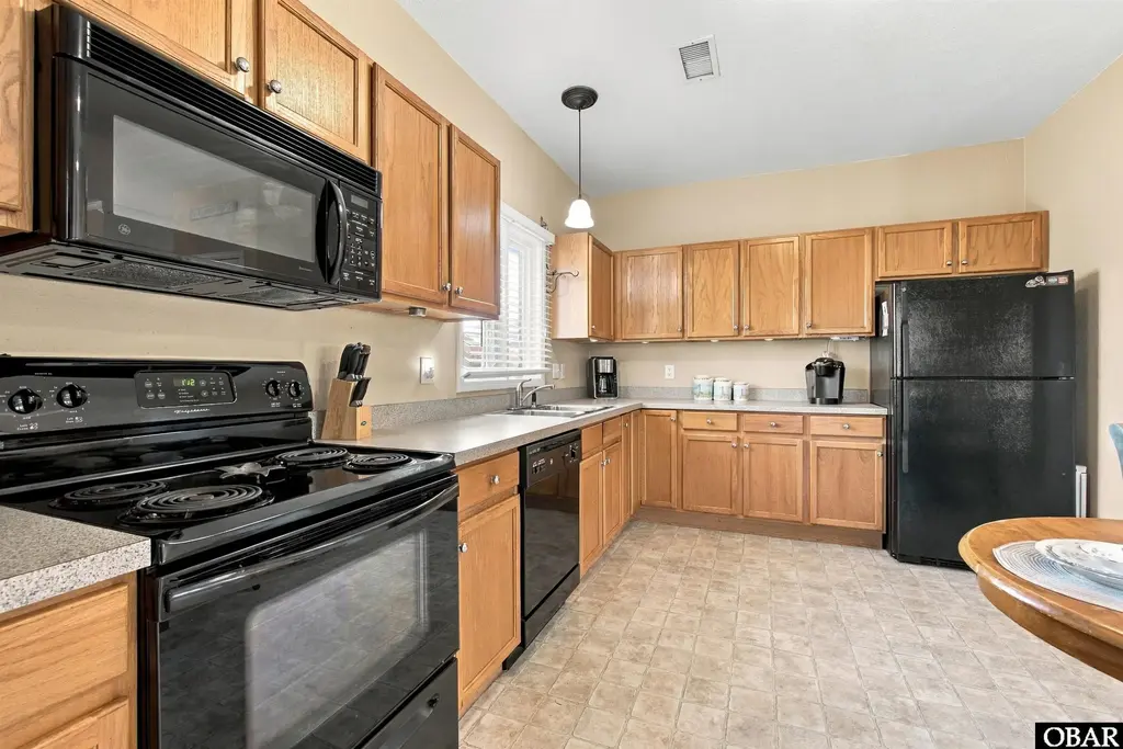 40180 Avlona Avenue Lot # 14, Avon