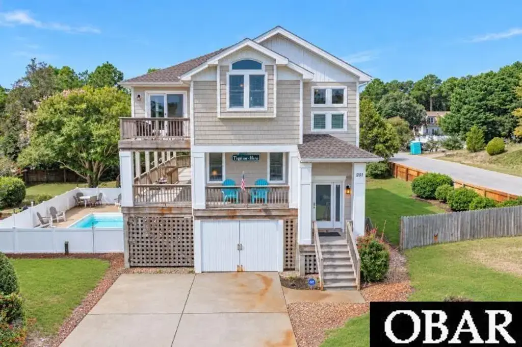 201 W Outlook Court, Nags Head