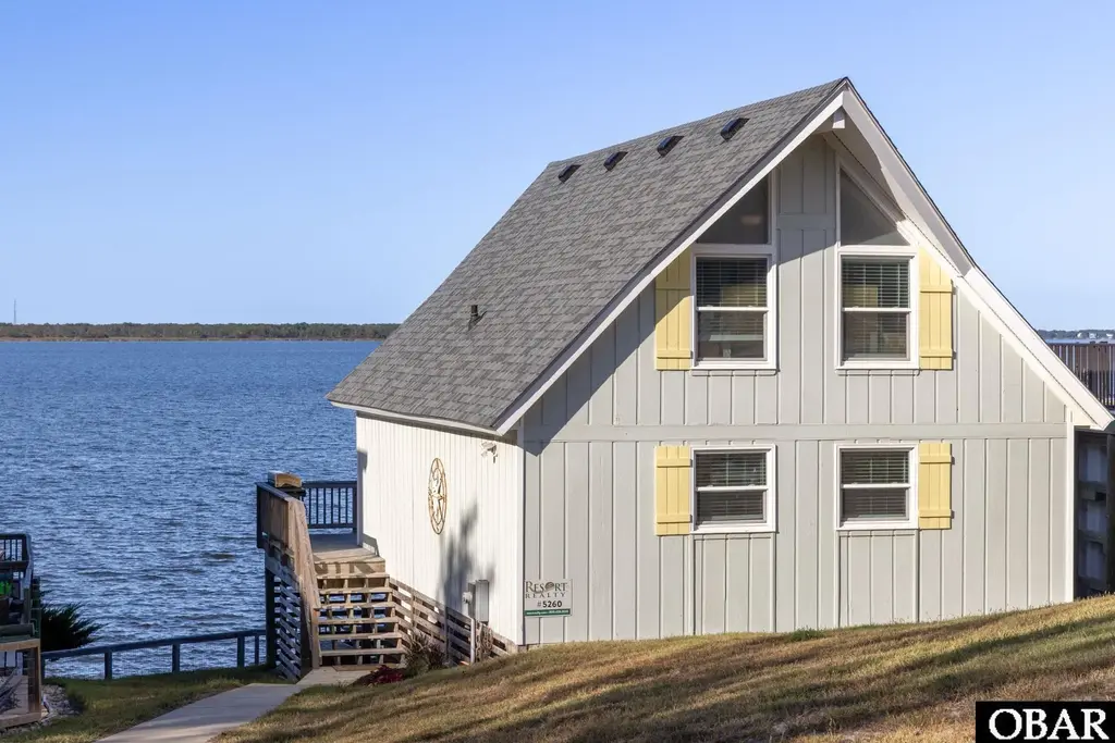 106 Sir John White Court, Kill Devil Hills