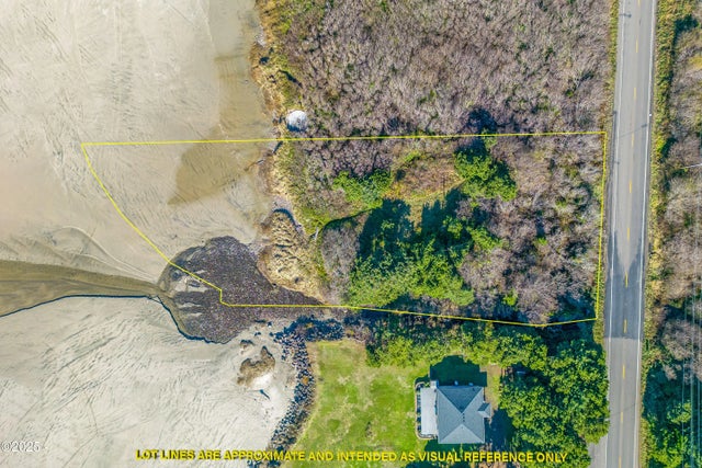 Tl300 Hwy 101, Yachats