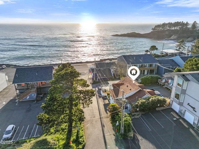 25 Clarke Street, Depoe Bay