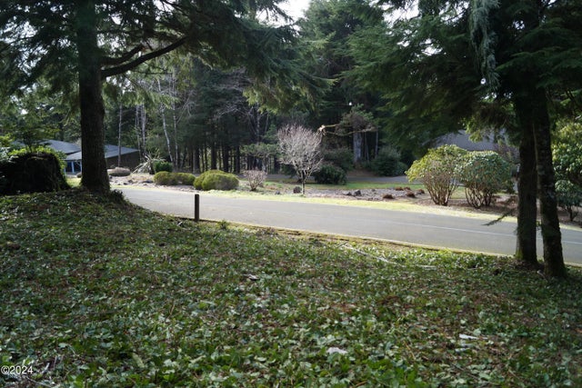 539 Fairway Drive, Gleneden Beach