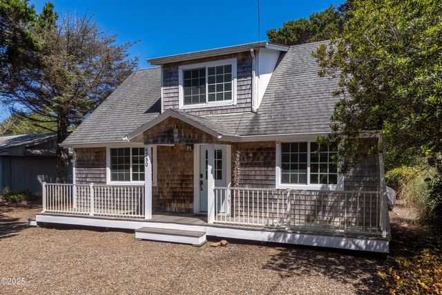 6750 Glen Avenue, Gleneden Beach