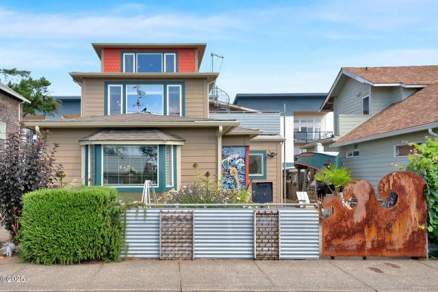 923 Sw 50th Street, Lincoln City
