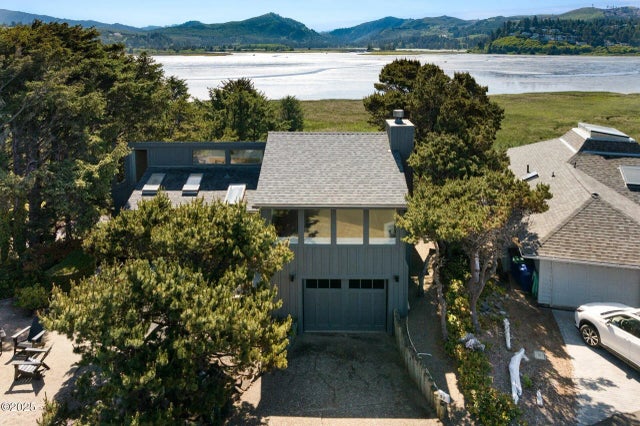 27 Spouting Whale Lane, Gleneden Beach