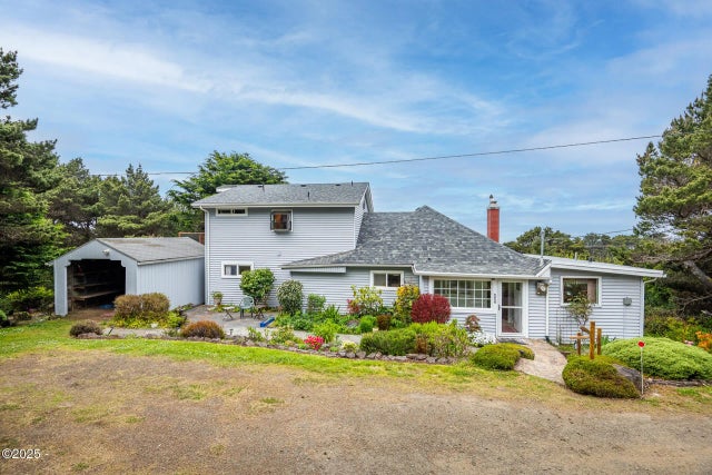 9904 Nw Plover Street, Seal Rock