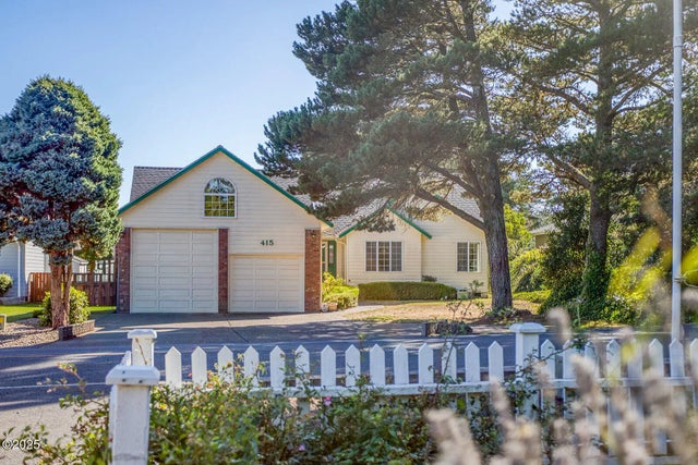 415 Sw Range Drive, Waldport