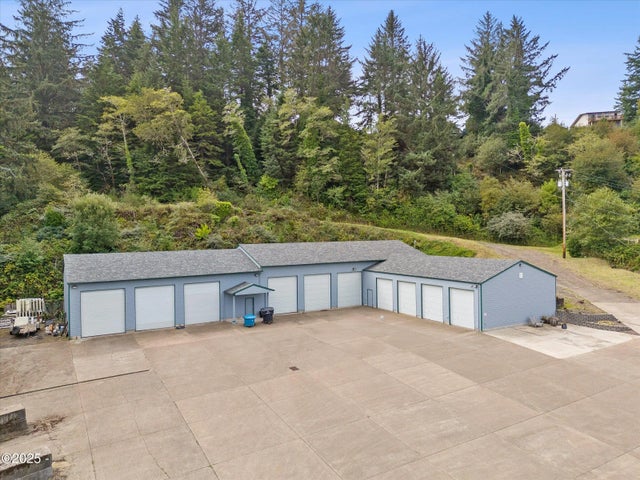 855 & 955 Ne Alsea Highway, Waldport