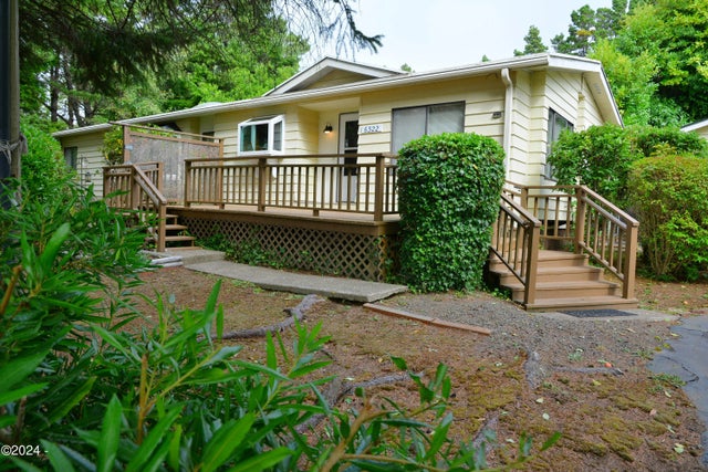 6322 Rhododendron Avenue, Gleneden Beach