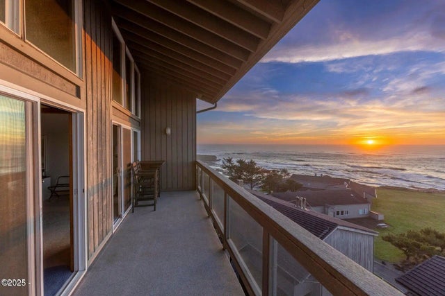 301 Otter Crest Loop 344-345, Otter Rock