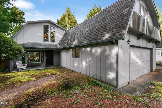 315 Seagrove Loop, Lincoln City