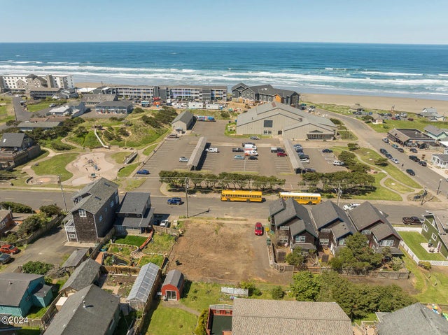 47 Sw Coast Street, Newport