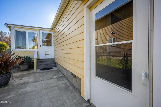 343 Nw 58th Street, Newport