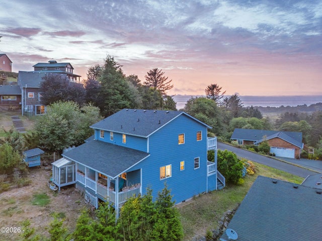 46995 Beach Crest Drive, Neskowin