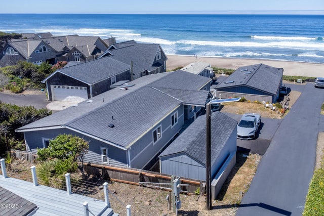 4875 U.s. 101 20, Depoe Bay