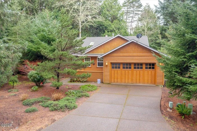 150 Sw Nesting Glade, Depoe Bay