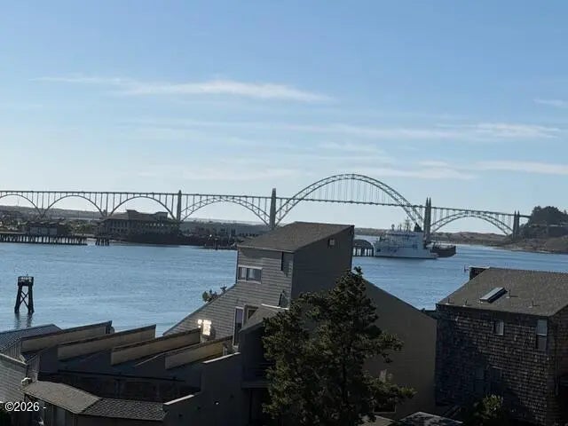 1000 Se Bay Blvd Boulevard 416-417, Newport