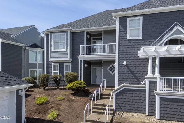 5922 Sw Cupola Drive, South Beach