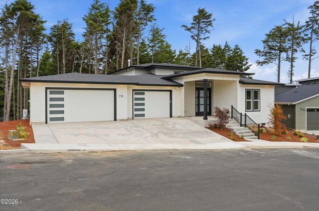 713 Se 42nd Place, Newport