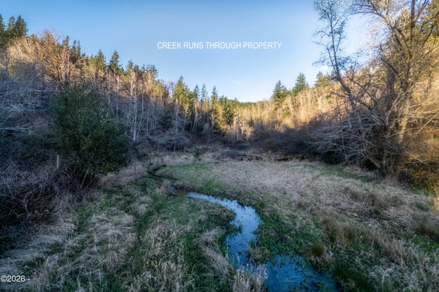 320 Ne Sturdevant Road, Toledo