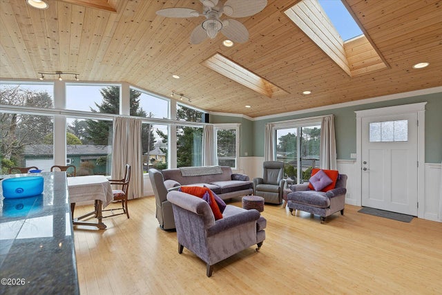 115 Lorraine Street, Lincoln Beach