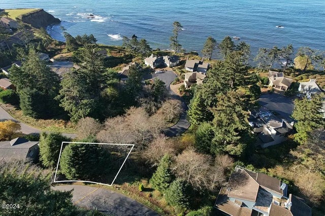 Tl 9800 Sea Crest Drive, Otter Rock