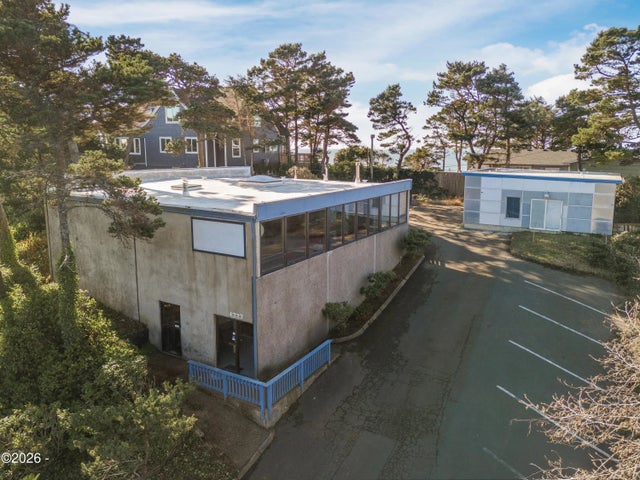4333 Sw Coast Avenue, Lincoln City