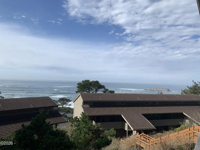 301 Otter Crest Loop 316 & 317, Otter Rock