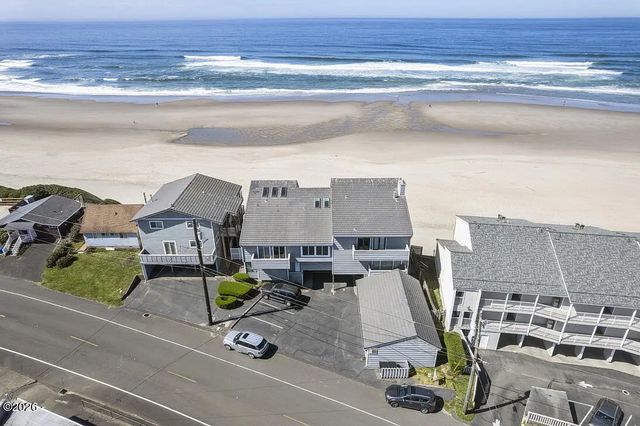 241 Sw Ebb Avenue, Lincoln City