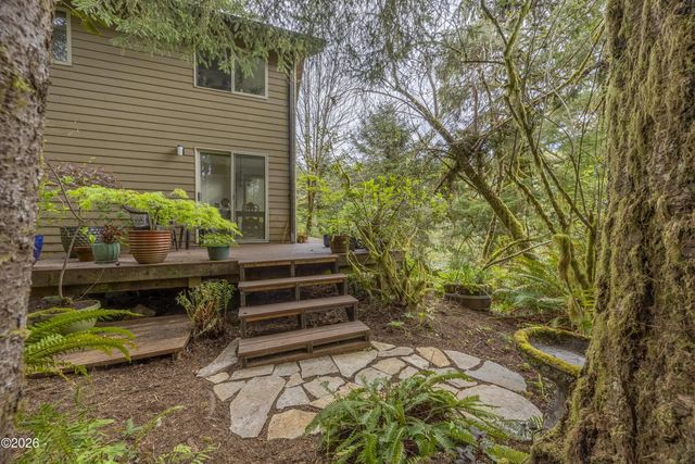 4110 Logsden  Road, Siletz
